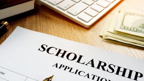 Scholarships for Nigerians to study abroad